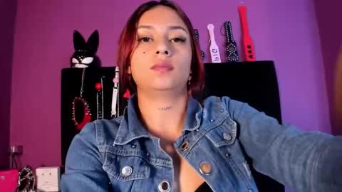 Monttserratt online show from October 29, 11:45 am