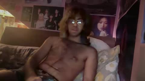 moon online show from June 10, 10:41 pm