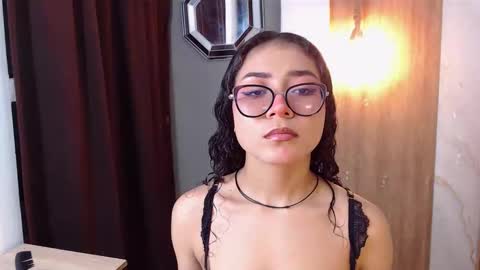 moon_and_fire_ online show from February 5, 5:01 am