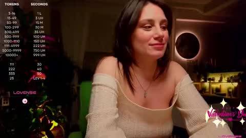 Luna  online show from February 14, 7:23 pm