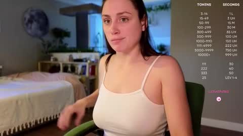 Luna  online show from September 25, 11:58 am