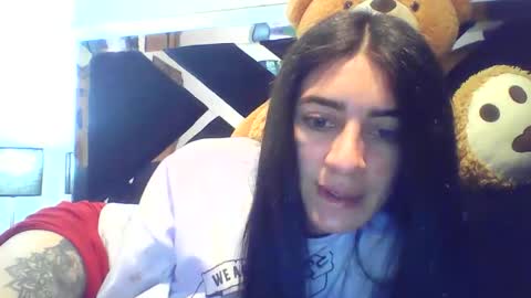 Snapshot of moon_magic666 chatting on February 16, 6:53 am Moon Magic666 online show from February 16, 6:53 am