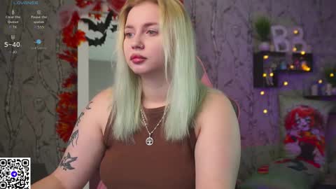 Emilia online show from November 1, 8:05 am