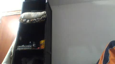 Snapshot of moonandzukko chatting on July 3, 12:50 am moonandzukko online show from July 3, 12:50 am