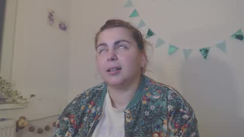 MoonFox  online show from January 7, 11:18 pm