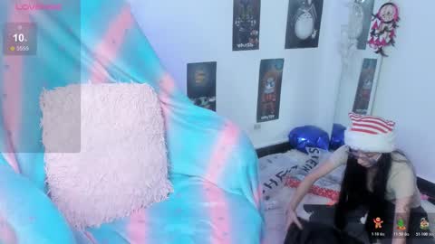 MOON  online show from December 18, 4:40 am