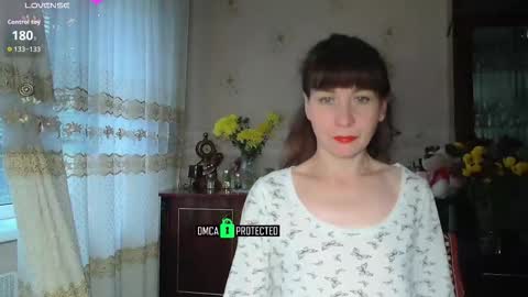 Snapshot of moonlight_88888 chatting on October 7, 2:14 pm Moonlight 88888 online show from October 7, 2:14 pm