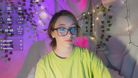 Dana online show from December 2, 4:31 pm