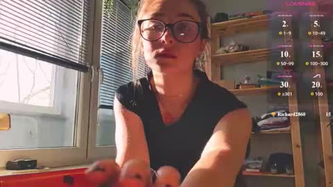 Dana online show from February 8, 11:35 am