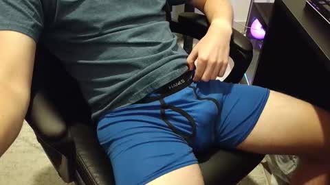 moonlighter7 online show from October 25, 1:35 am