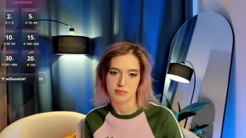 Asuna online show from September 13, 1:44 pm