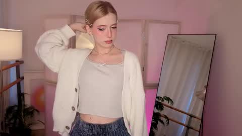 Asuna online show from February 19, 2:02 pm