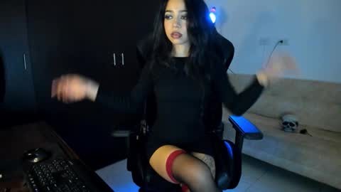 Madison online show from December 21, 1:24 am