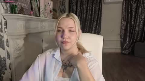Margo online show from August 1, 5:12 pm