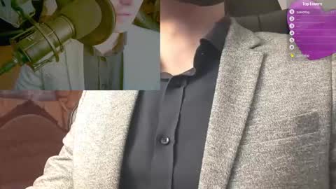 Snapshot of moonsire chatting on January 7, 4:05 pm Moonsire online show from January 7, 4:05 pm