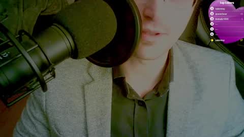 Snapshot of moonsire chatting on January 7, 10:08 pm Moonsire online show from January 7, 10:08 pm