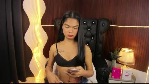 Snapshot of morena_cockts chatting on May 18, 9:42 pm rondina online show from May 18, 9:42 pm