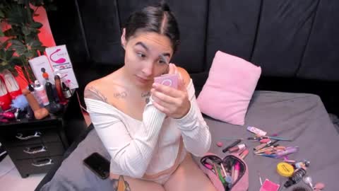 Snapshot of morganharper chatting on June 10, 1:28 am MorganHarper online show from June 10, 1:28 am