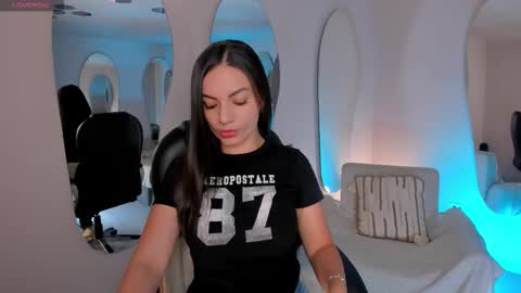 Morgan Hicks online show from February 18, 7:43 pm