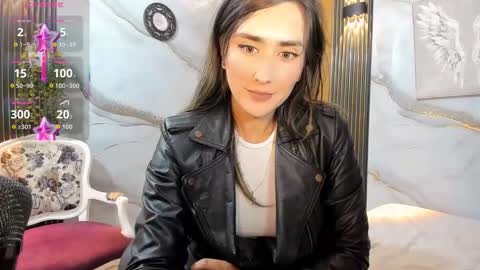 Moriah online show from February 3, 2:53 am