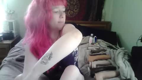 Snapshot of moriminxx chatting on May 12, 12:57 pm moriminxx online show from May 12, 12:57 pm