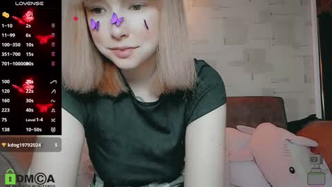 Lisa 3 online show from December 2, 5:48 am