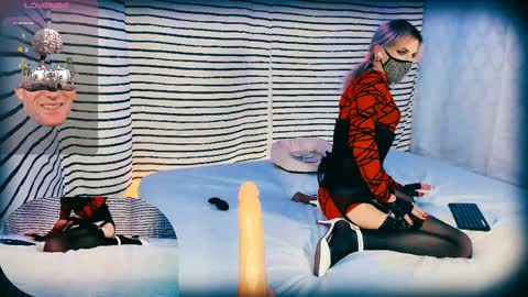 Morphelina online show from October 18, 11:33 am