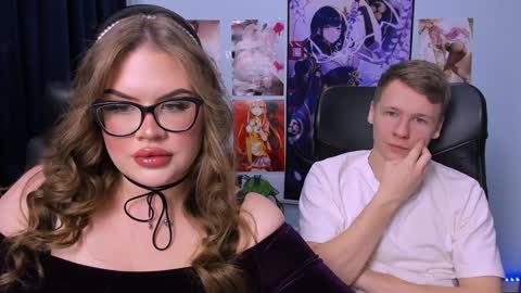 Snapshot of mory_arti chatting on December 13, 7:53 pm Welcome here online show from December 13, 7:53 pm