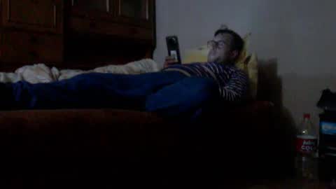 Snapshot of mospeleu chatting on February 10, 5:47 am Nomadu online show from February 10, 5:47 am