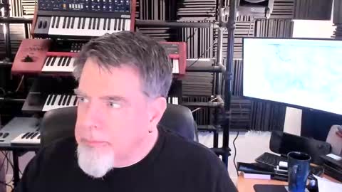 Snapshot of mostly_unbothered chatting on February 19, 9:38 am mostly_unbothered online show from February 19, 9:38 am