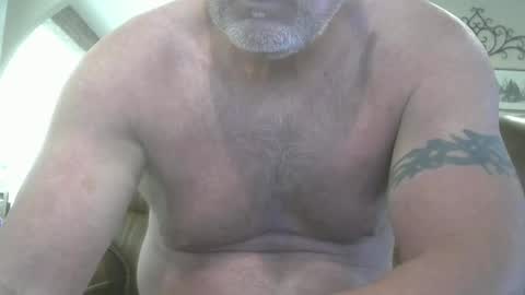 motorguy08 online show from October 29, 7:15 pm