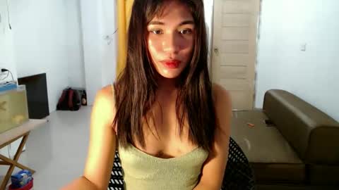 mouiline_rouge69 online show from March 8, 1:47 am