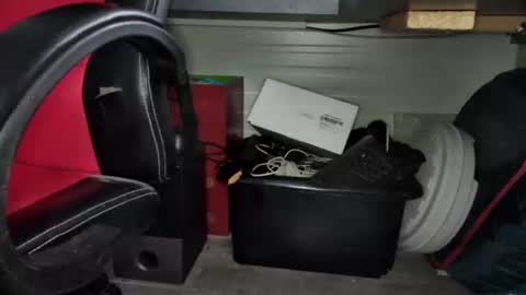 CamO online show from March 11, 7:26 am