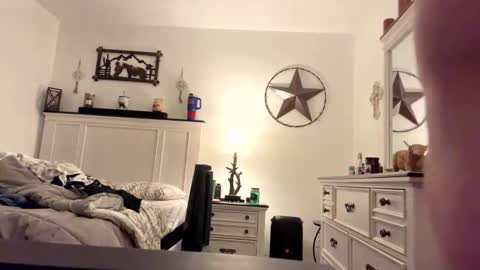 mountainboy06 online show from November 23, 5:51 am