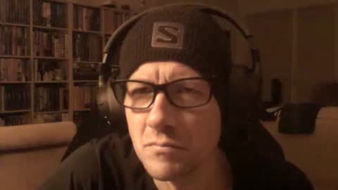 Snapshot of moviem1978 chatting on January 2, 8:35 pm Frederik online show from January 2, 8:35 pm