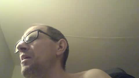 Snapshot of moviem1978 chatting on February 13, 8:45 pm Frederik online show from February 13, 8:45 pm