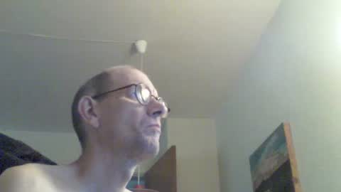 Snapshot of moviem1978 chatting on July 18, 4:55 pm Frederik online show from July 18, 4:55 pm