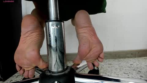 Snapshot of moxa_hot chatting on October 1, 1:50 pm moxa hot online show from October 1, 1:50 pm