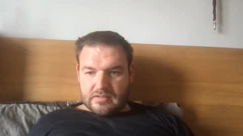 mr834565 online show from September 29, 12:32 pm