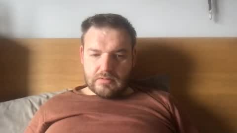 Snapshot of mr834565 chatting on April 19, 1:21 pm mr834565 online show from April 19, 1:21 pm