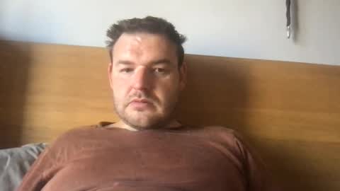 Snapshot of mr834565 chatting on May 1, 8:30 am mr834565 online show from May 1, 8:30 am