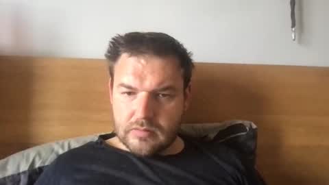 Snapshot of mr834565 chatting on May 10, 10:42 am mr834565 online show from May 10, 10:42 am