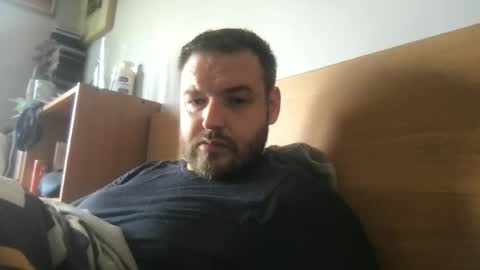 Snapshot of mr834565 chatting on June 20, 11:13 am mr834565 online show from June 20, 11:13 am