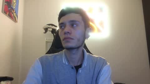 Snapshot of mr_andresr chatting on February 11, 1:43 am Andy online show from February 11, 1:43 am