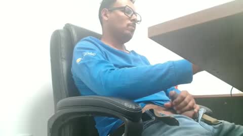 Snapshot of mr_cane chatting on April 22, 7:04 pm Cane online show from April 22, 7:04 pm