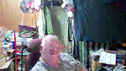 Snapshot of mr_canoe_licker_69 chatting on December 12, 9:26 pm mr_canoe_licker_69 online show from December 12, 9:26 pm