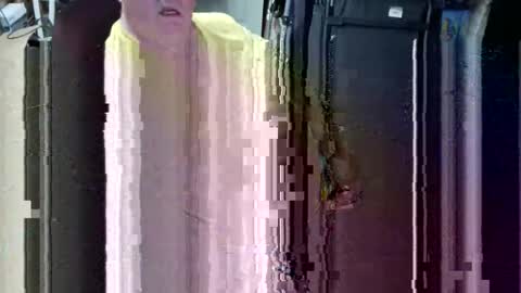 Snapshot of mr_canoe_licker_69 chatting on December 22, 3:55 pm mr_canoe_licker_69 online show from December 22, 3:55 pm