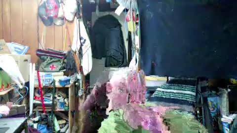 Snapshot of mr_canoe_licker_69 chatting on January 7, 2:51 pm mr_canoe_licker_69 online show from January 7, 2:51 pm