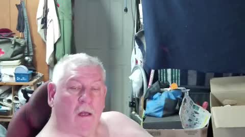 Snapshot of mr_canoe_licker_69 chatting on February 25, 7:03 pm mr_canoe_licker_69 online show from February 25, 7:03 pm