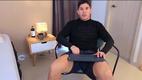 Danny  Aleja online show from January 29, 5:24 pm